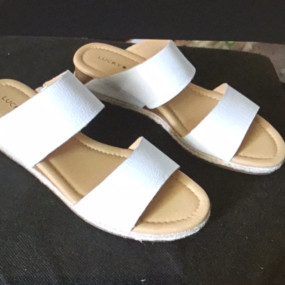 Lucky. Brand. Sandals